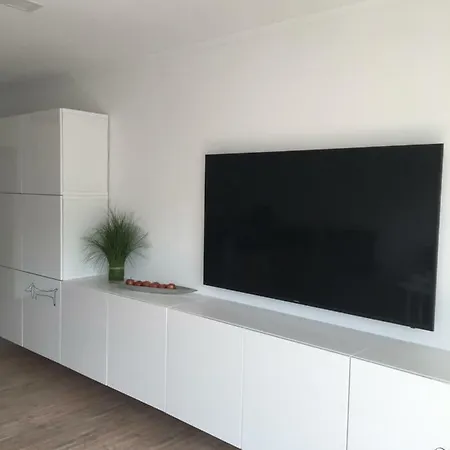 Haus *